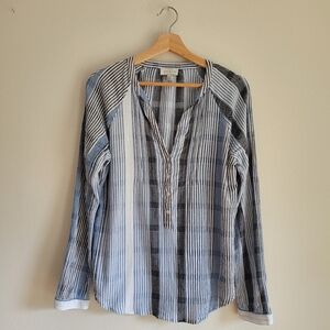 Lucky Brand Chambray Long Sleeve Striped Shirt Round Neck Half Front Button S